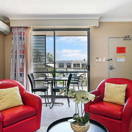 Platinum International Hotel Toowoomba Bagian luar foto