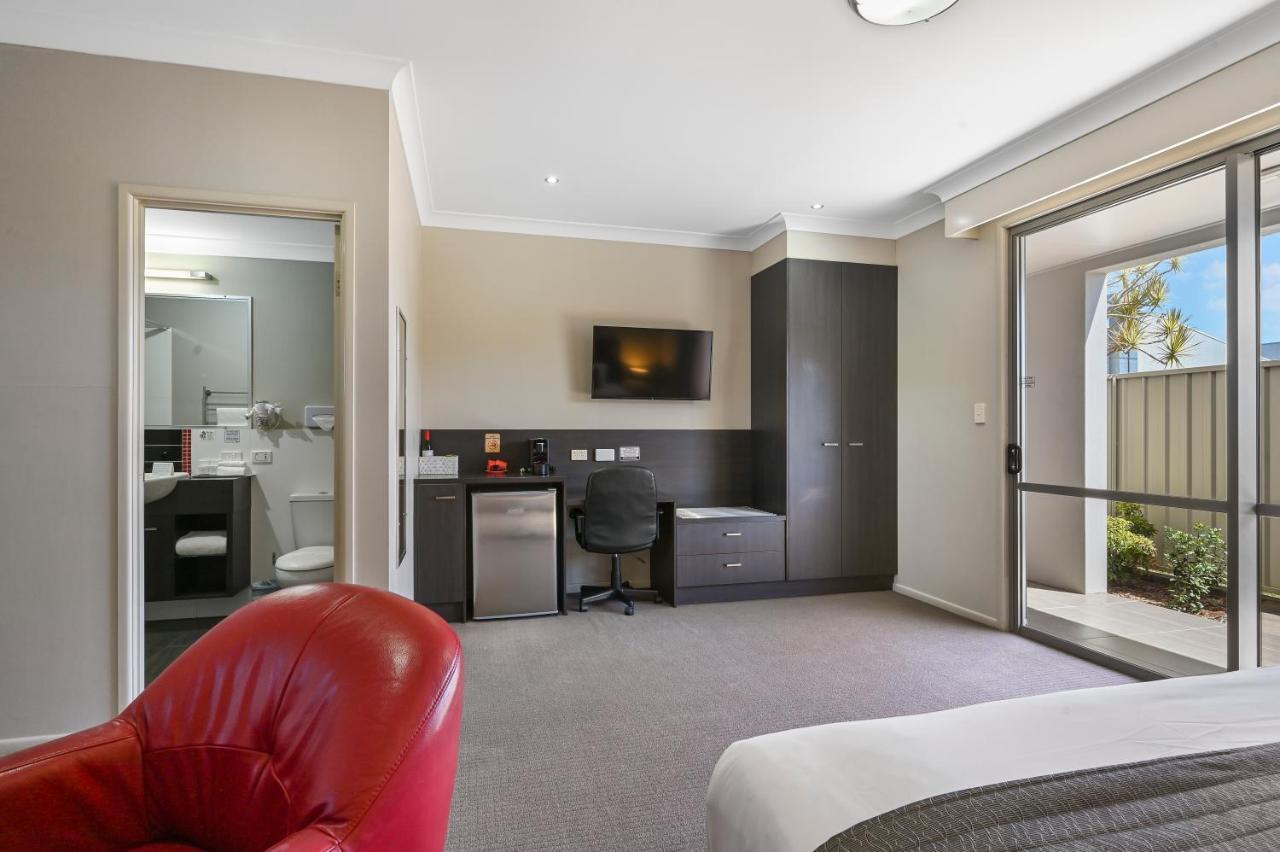 Platinum International Hotel Toowoomba Bagian luar foto