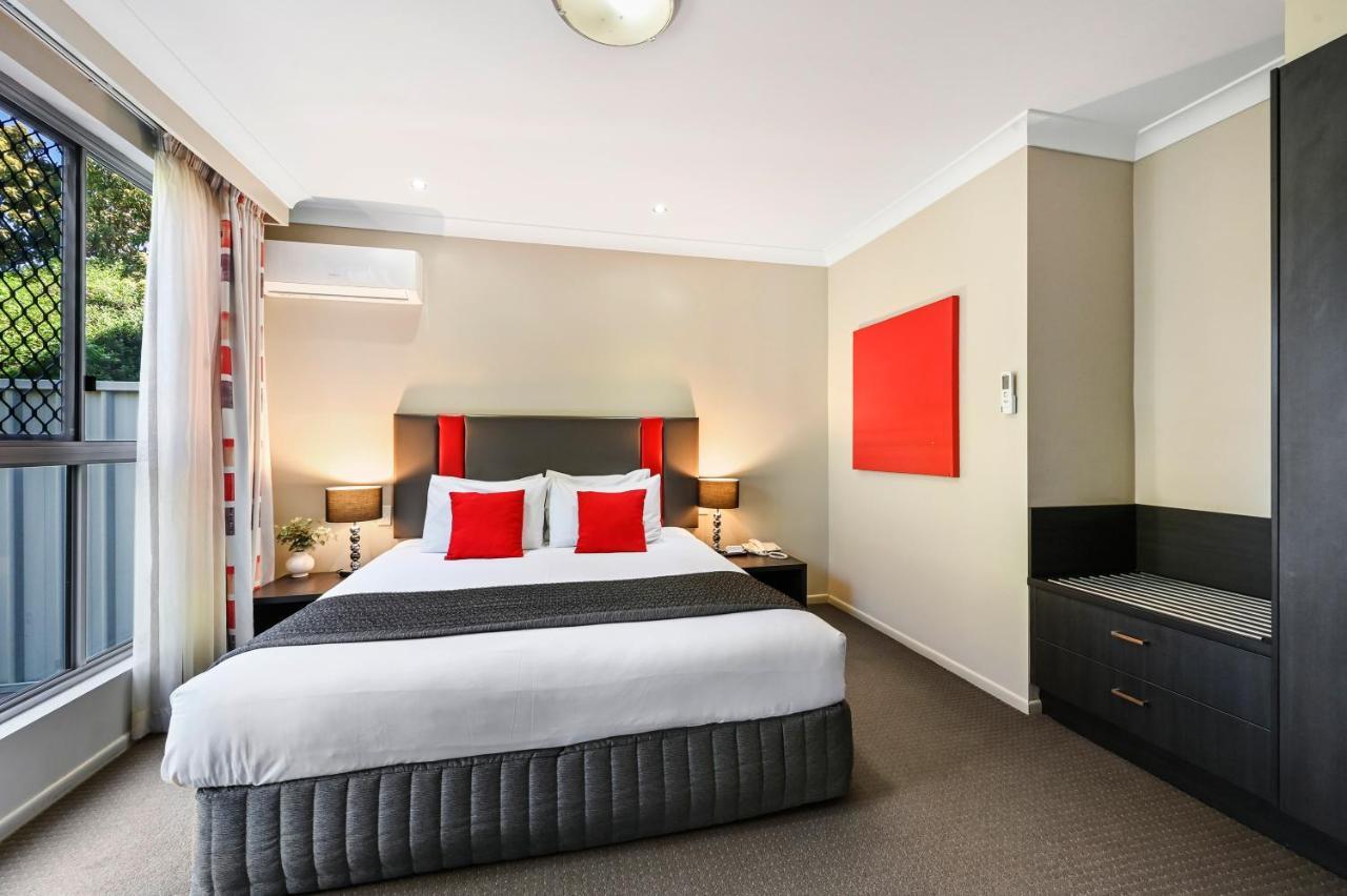 Platinum International Hotel Toowoomba Bagian luar foto