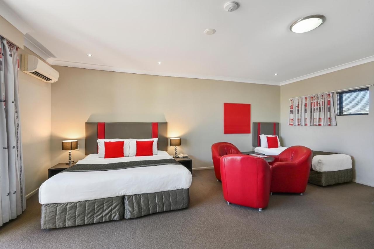 Platinum International Hotel Toowoomba Bagian luar foto