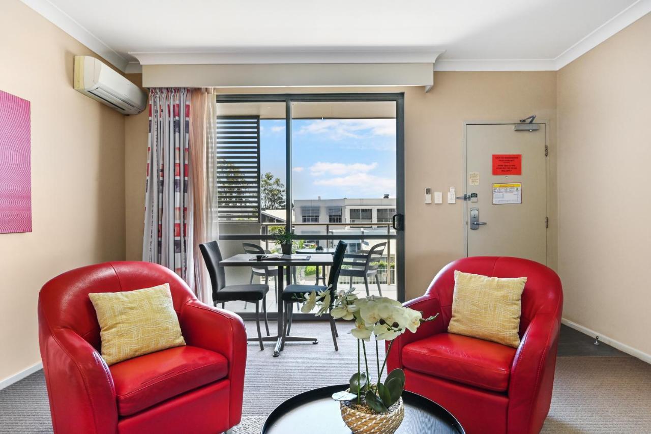 Platinum International Hotel Toowoomba Bagian luar foto